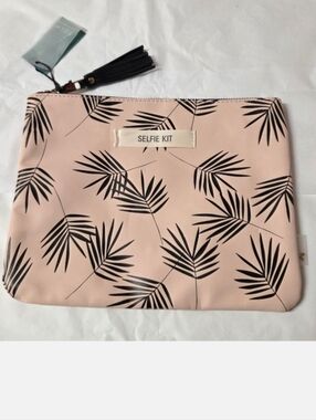 PAPER DESTINY Pouch, Blush Pink/Black, NWT